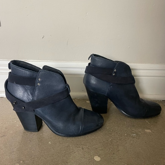 Rag and Bone Harrow Boot in Navy - Picture 7 of 9